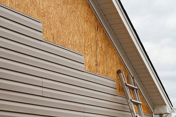 24/7 Emergency Siding Replacement experts in Newtonville, MA